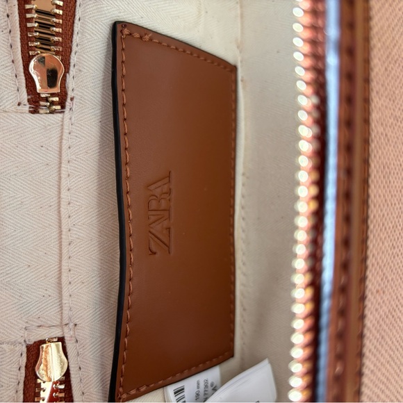 Rigid Bag - Picture 6 of 6